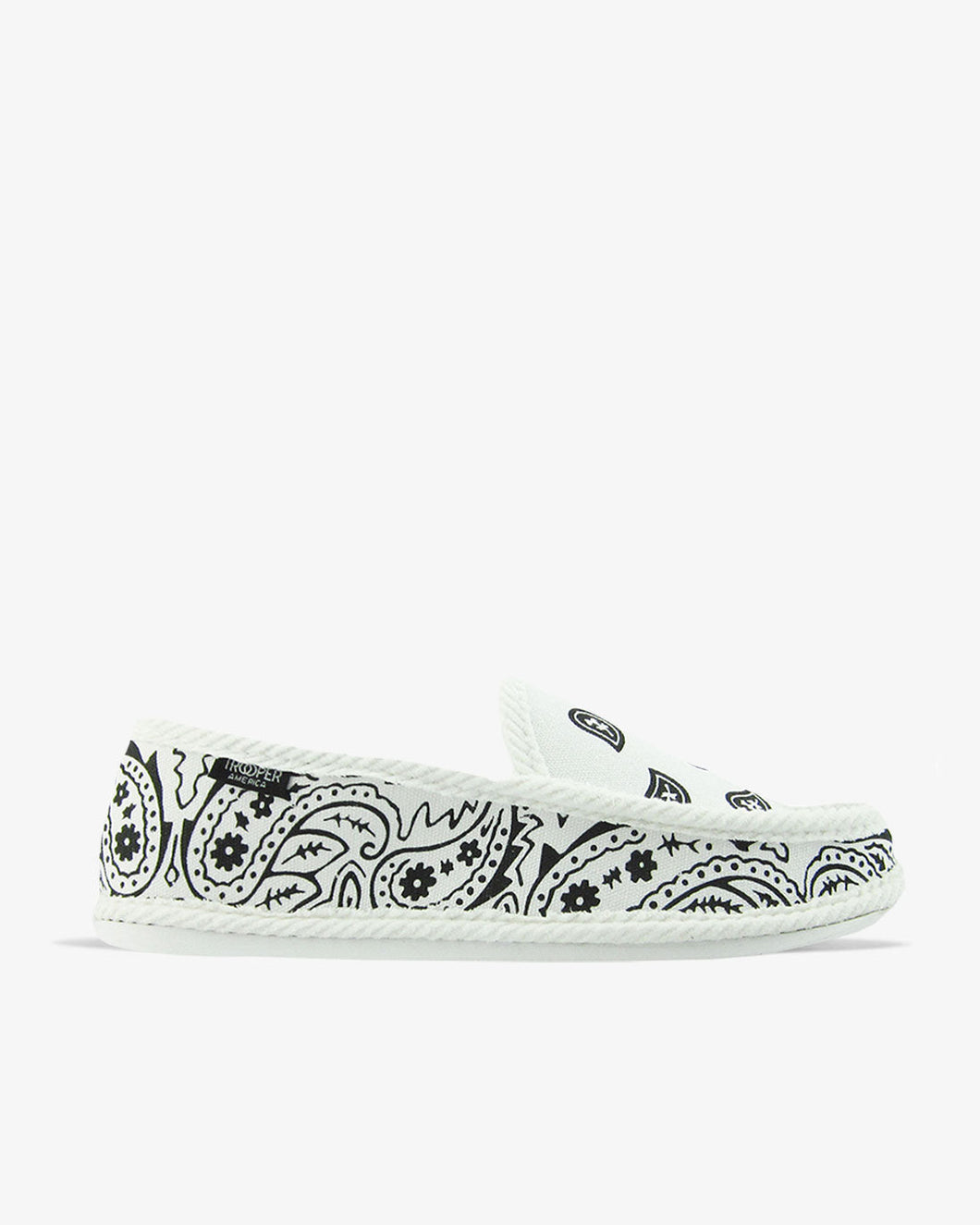 Trooper America unisex Bandana Paisley Slip On Shoes White Black Men 8 Women 10 Adult unisex